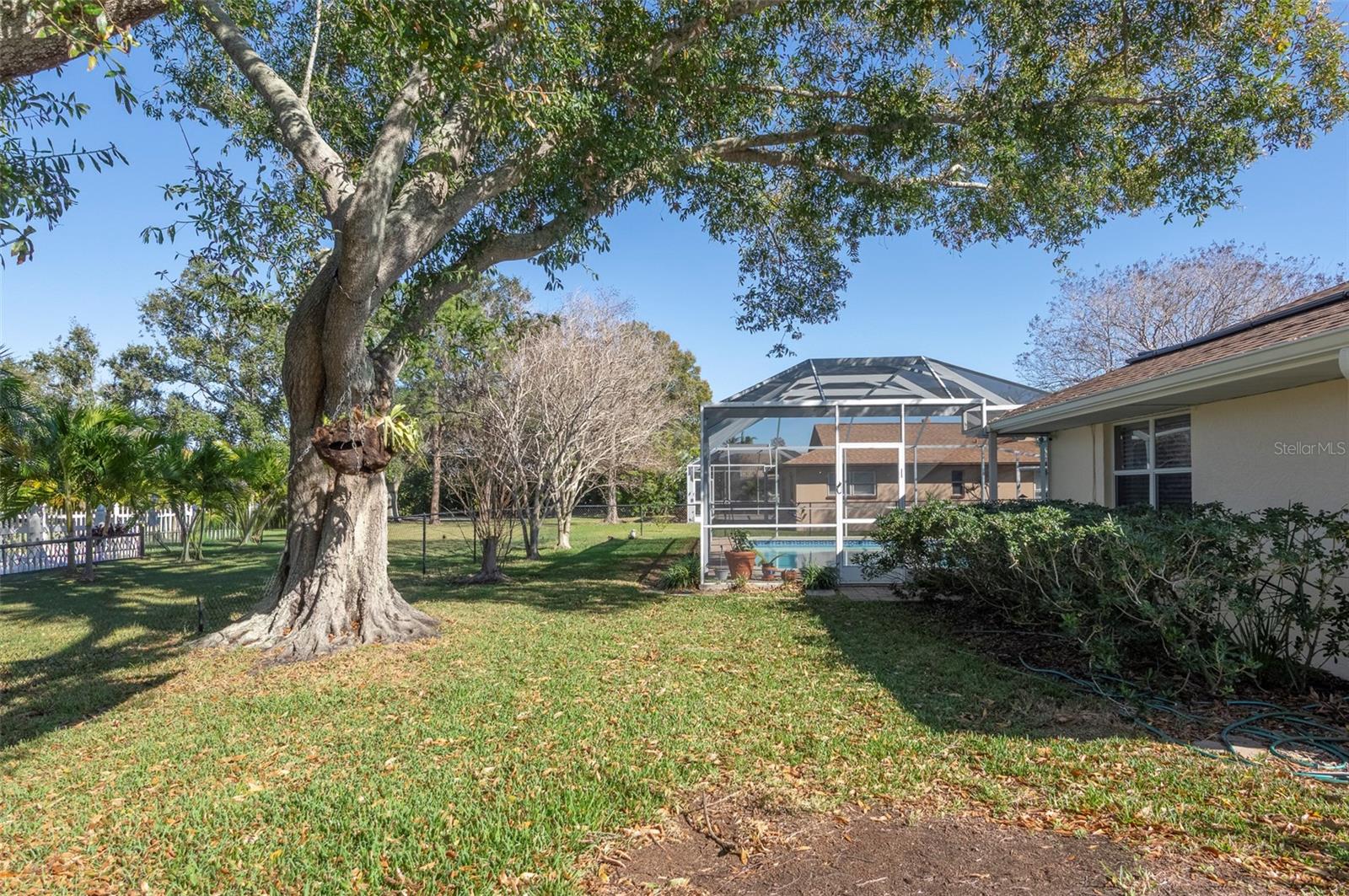 1845 72ND AVE NE, ST PETERSBURG, FL, 33702