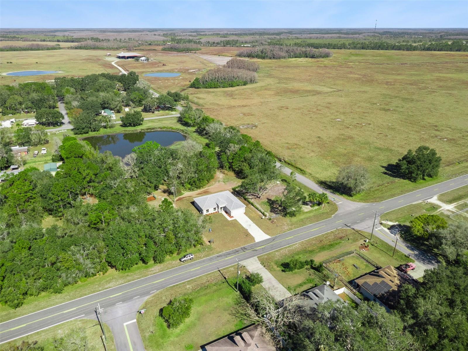 121 S CANOE CREEK RD, KENANSVILLE, FL, 34739