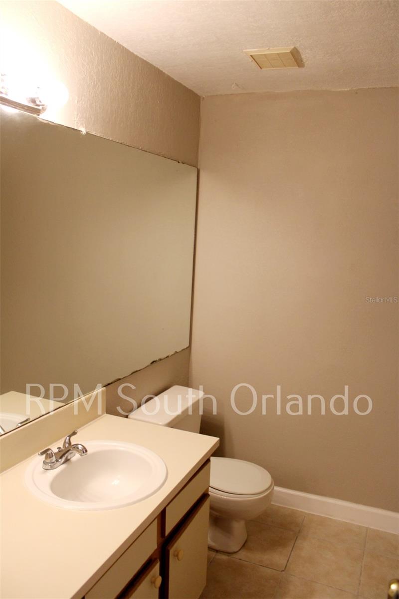1908 LAKE ATRIUMS CIR #6, ORLANDO, FL, 32839
