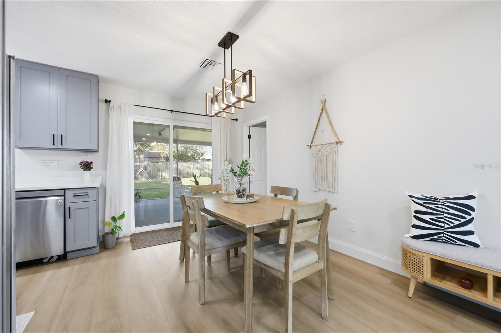 512 GARDEN HEIGHTS DR, WINTER GARDEN, FL, 34787