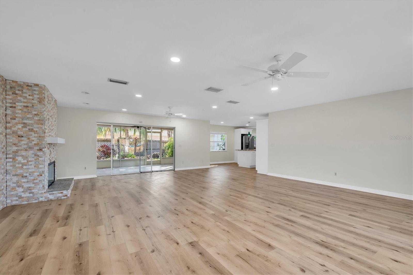 13400 91ST AVE, SEMINOLE, FL, 33776