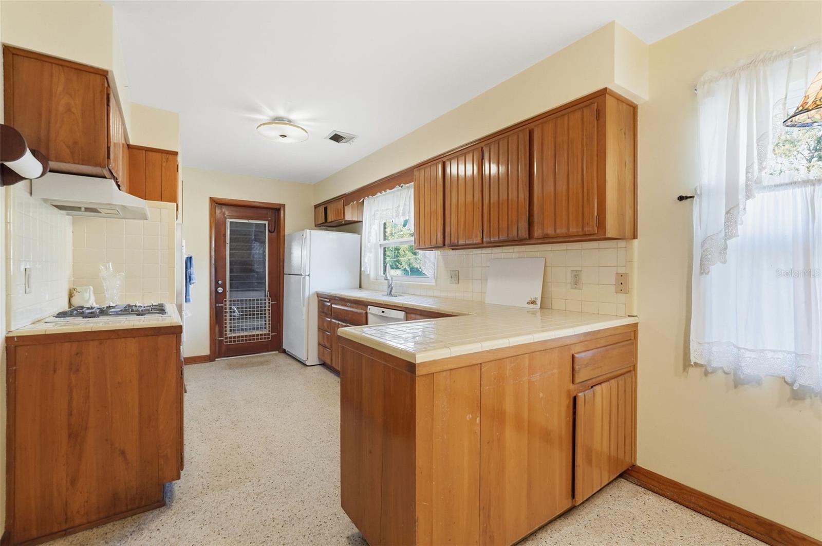 1643 NW 16TH AVE, GAINESVILLE, FL, 32605