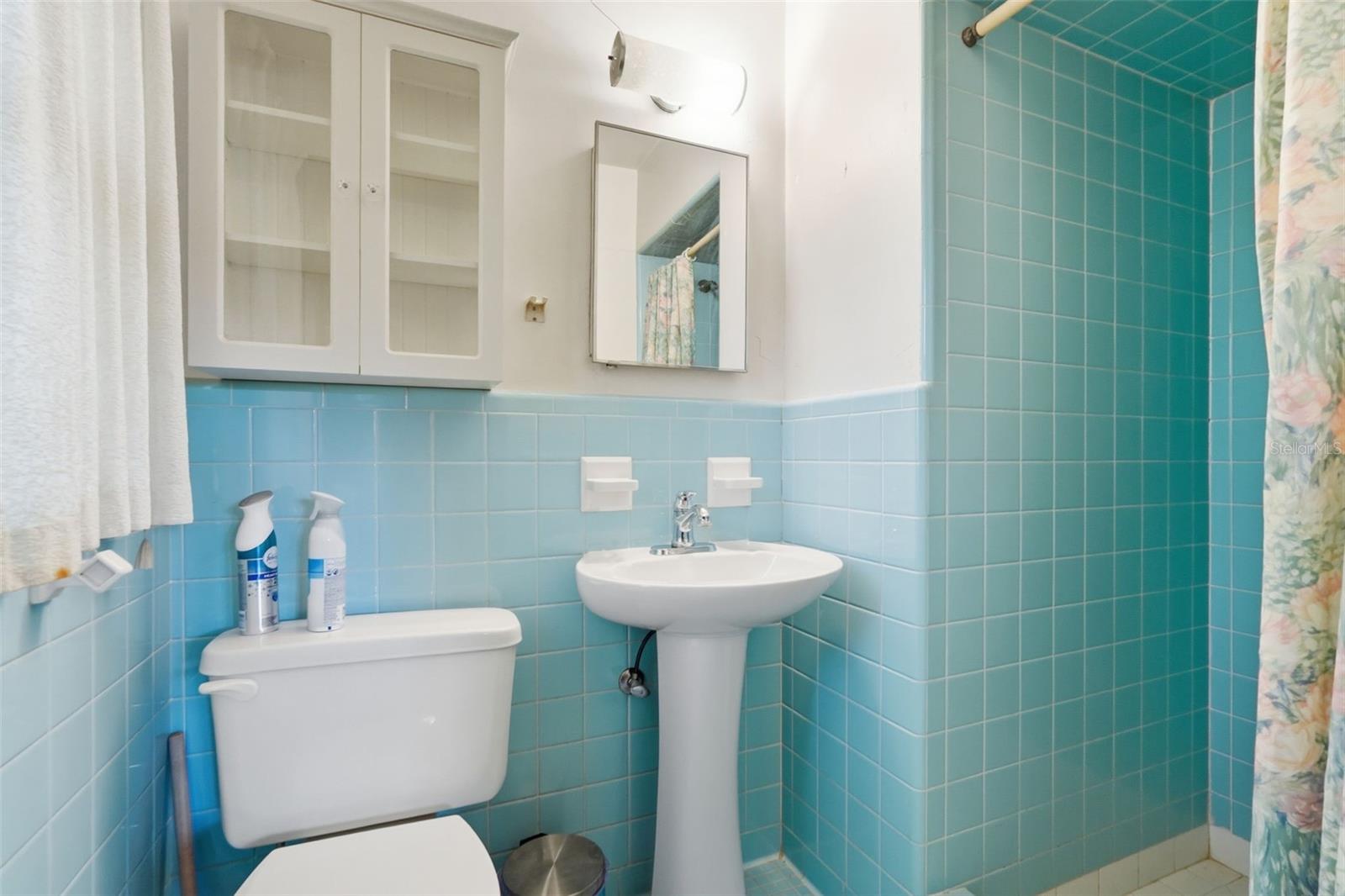 1643 NW 16TH AVE, GAINESVILLE, FL, 32605