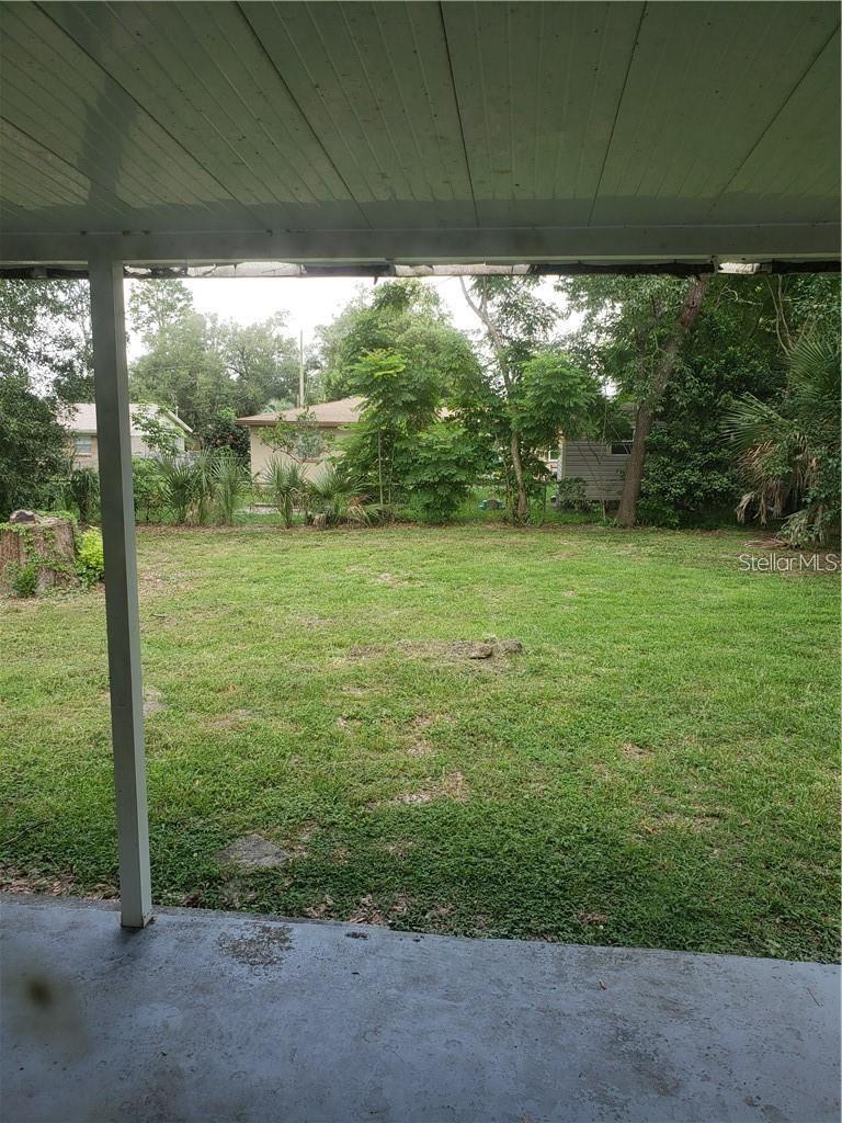 321 E BERESFORD AVE, DELAND, FL, 32724