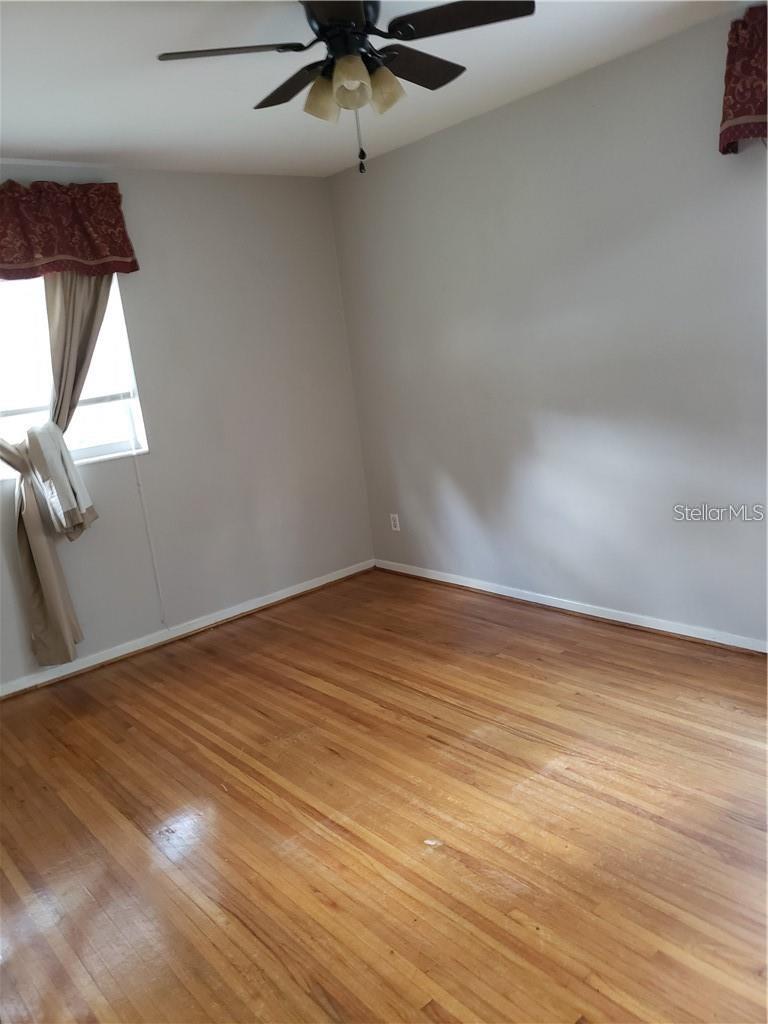 321 E BERESFORD AVE, DELAND, FL, 32724