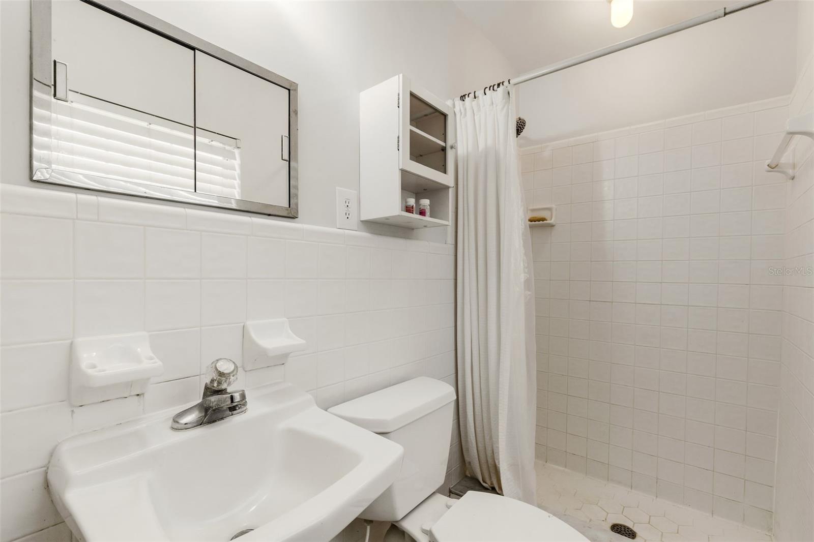 2722 COLLINS AVE, LAKELAND, FL, 33803