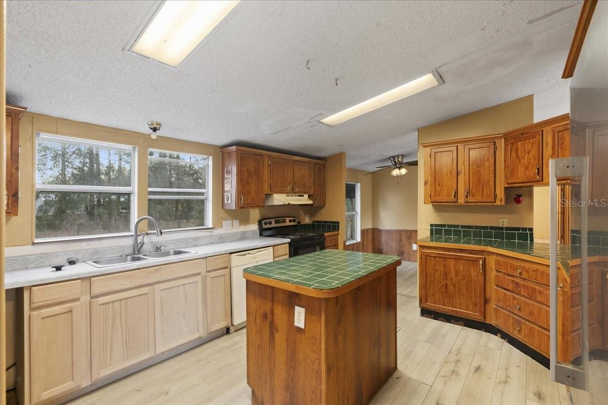 19227 SW 187TH AVE, ARCHER, FL, 32618