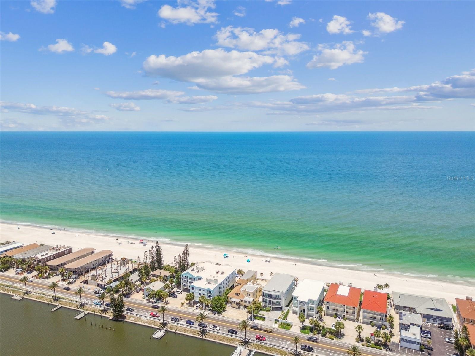 30 GULF BLVD, INDIAN ROCKS BEACH, FL, 33785