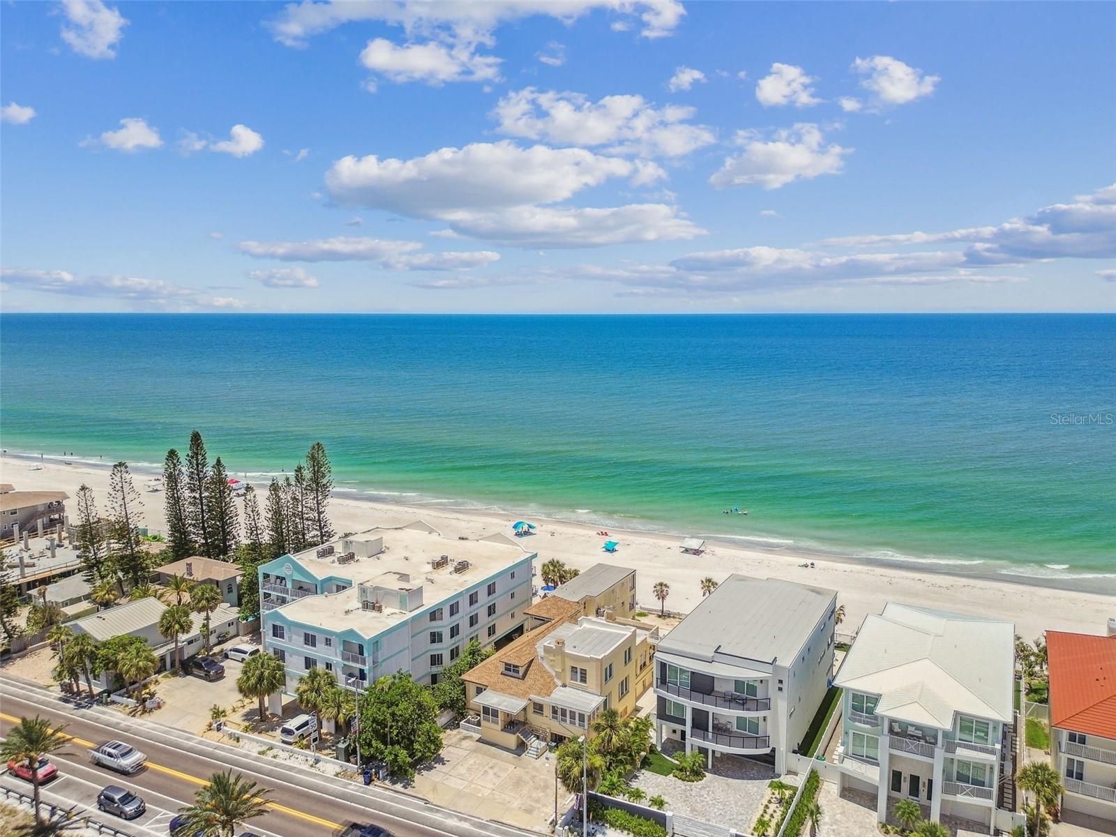 30 GULF BLVD, INDIAN ROCKS BEACH, FL, 33785