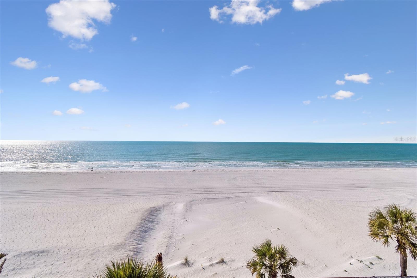 30 GULF BLVD, INDIAN ROCKS BEACH, FL, 33785