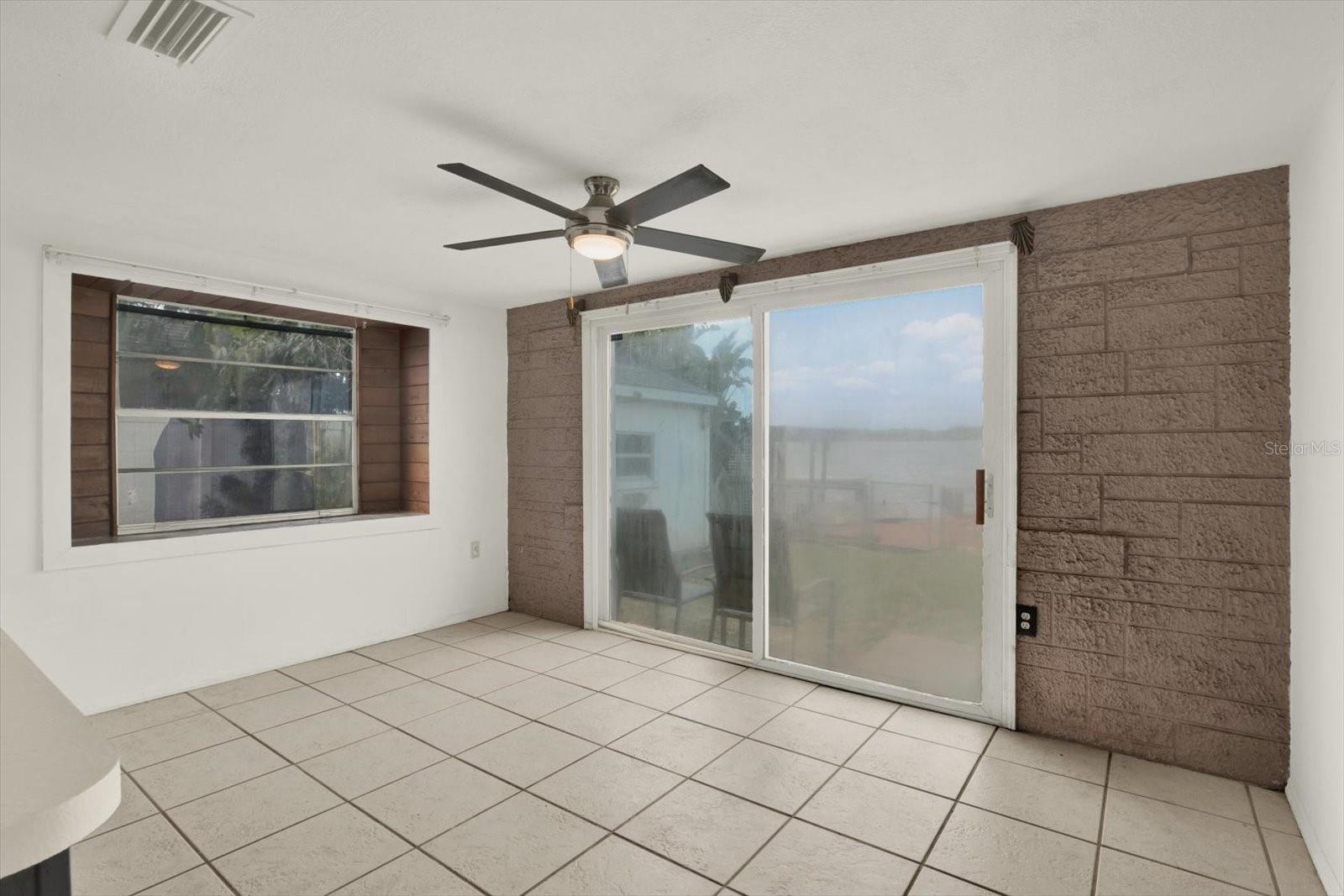 3931 HOLIDAY LAKE DR, HOLIDAY, FL, 34691