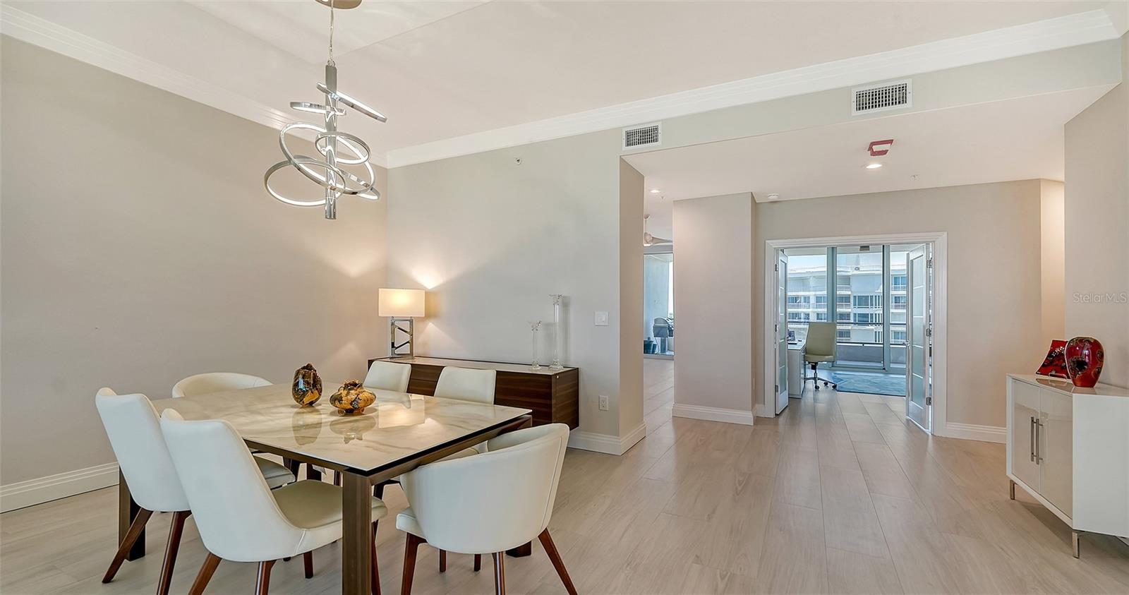 535 SANCTUARY DR #C807, LONGBOAT KEY, FL, 34228