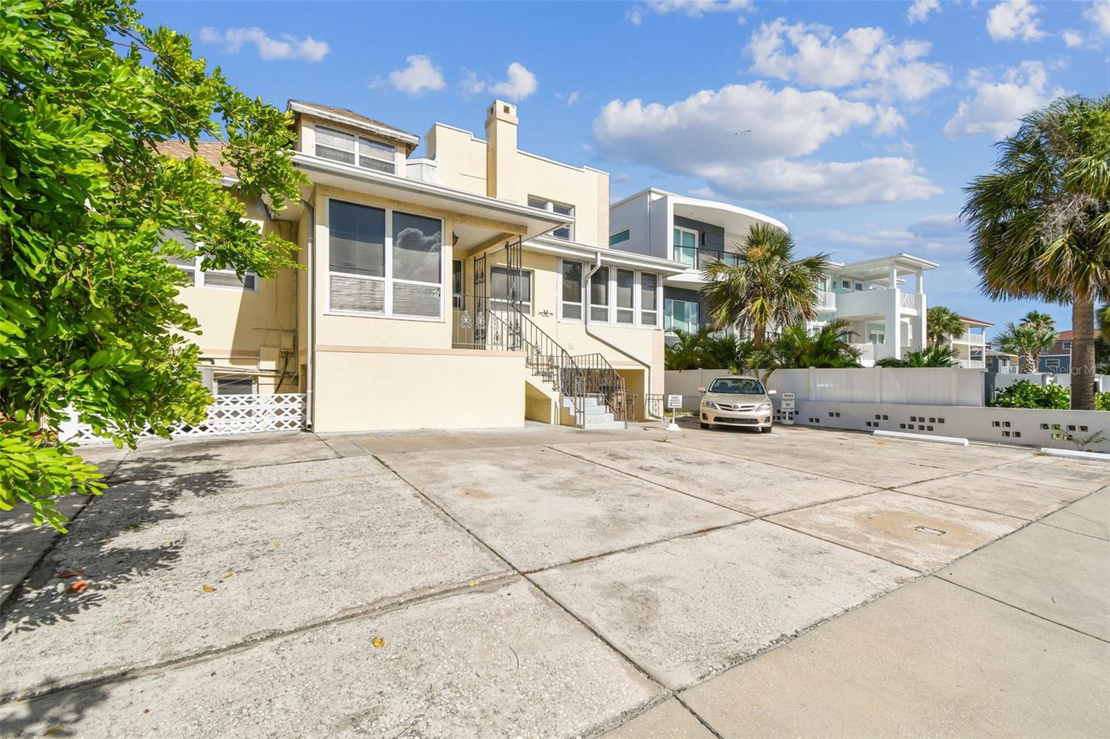 30 GULF BLVD, INDIAN ROCKS BEACH, FL, 33785