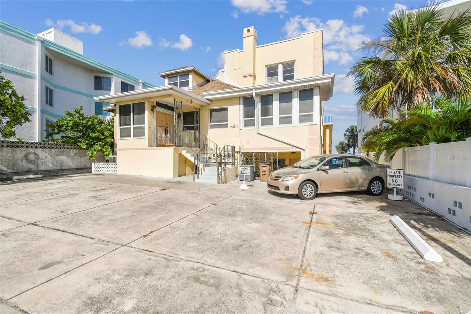 30 GULF BLVD, INDIAN ROCKS BEACH, FL, 33785