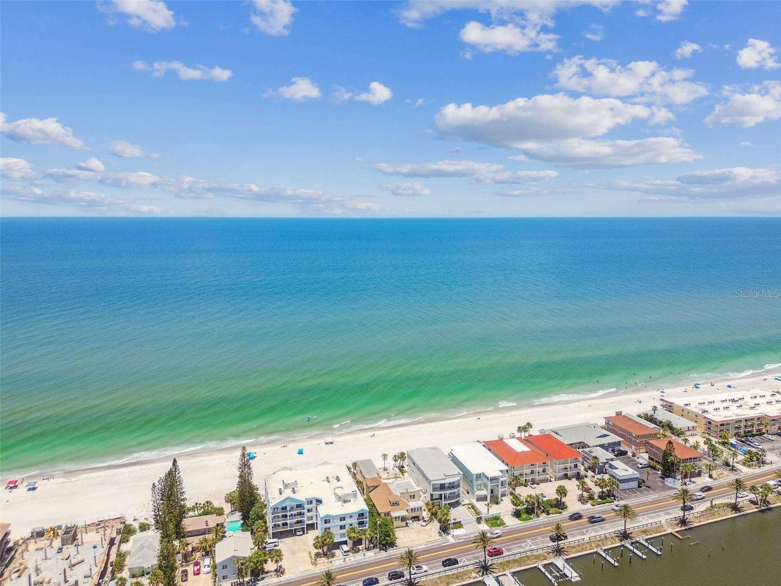 30 GULF BLVD, INDIAN ROCKS BEACH, FL, 33785