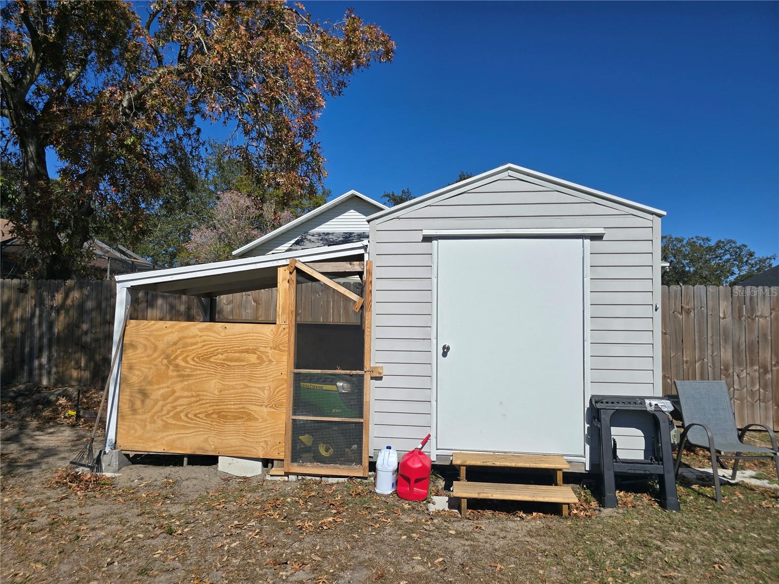 707 CAMBRIDGE WAY, LAKE WALES, FL, 33853