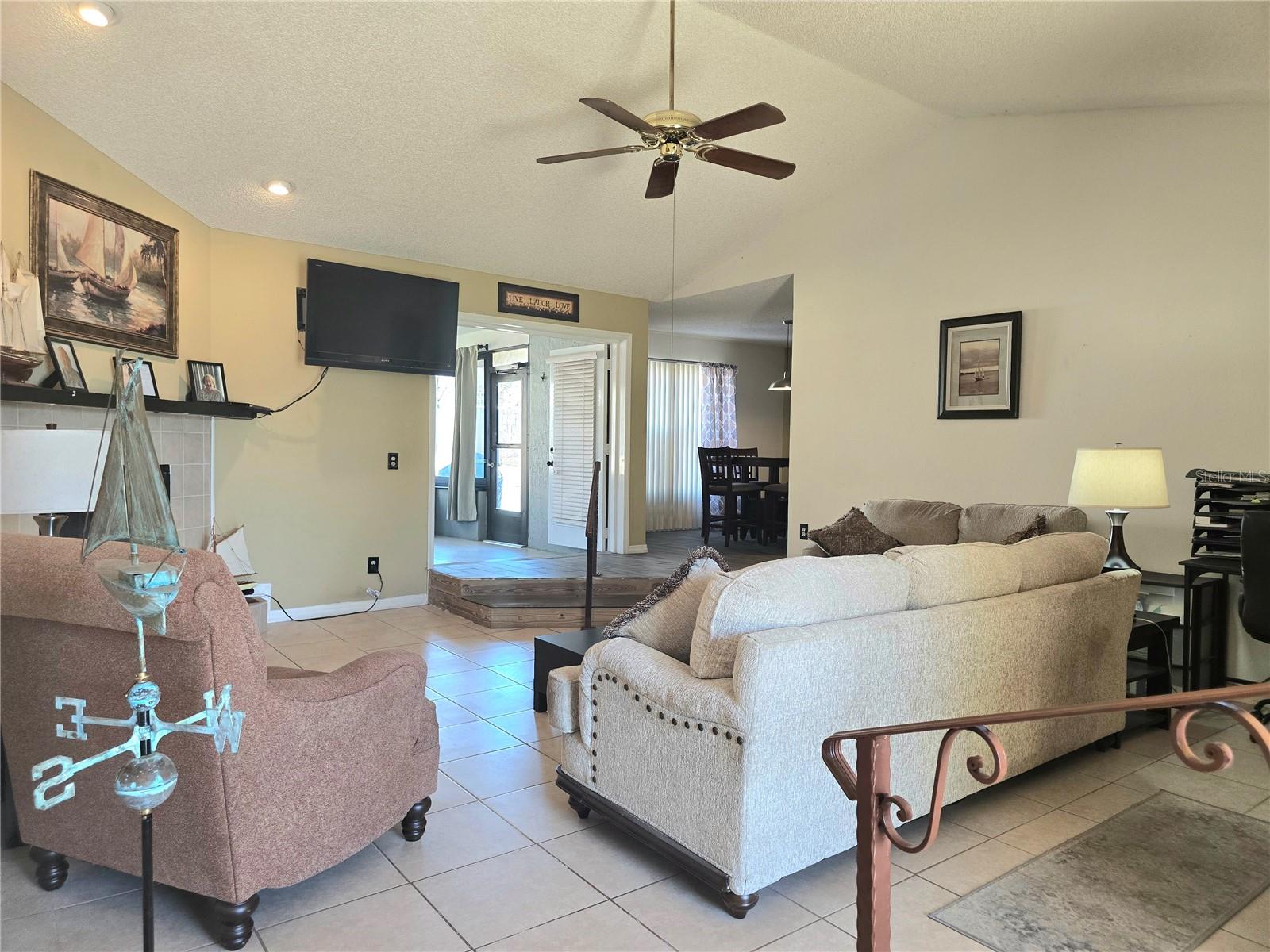 707 CAMBRIDGE WAY, LAKE WALES, FL, 33853