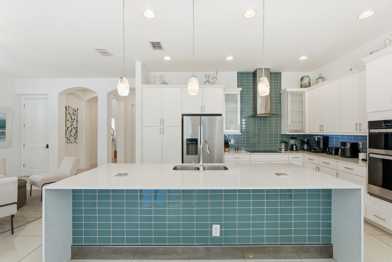 1437 FAIRVIEW CIR, REUNION, FL, 34747