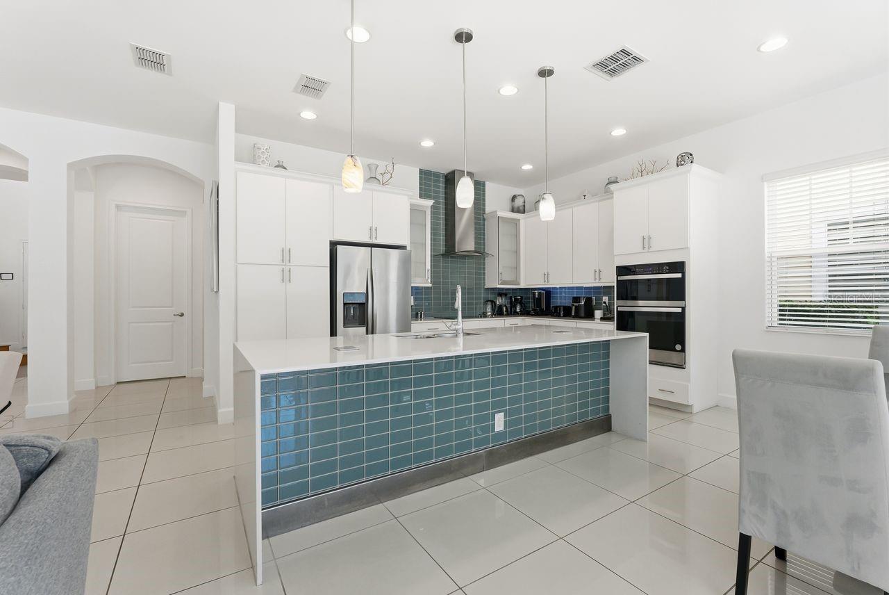 1437 FAIRVIEW CIR, REUNION, FL, 34747