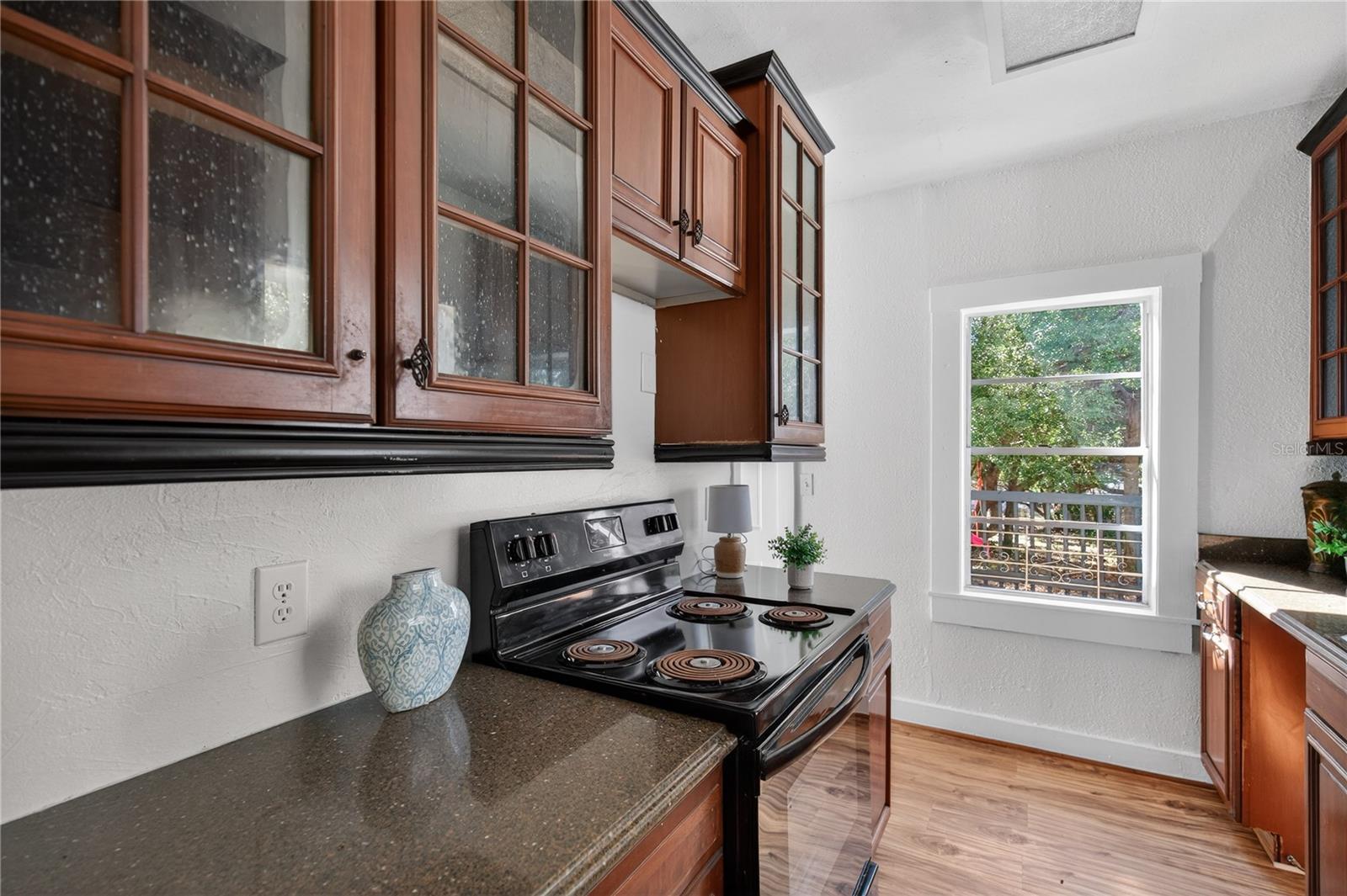 922 WASHINGTON AVE, EUSTIS, FL, 32726