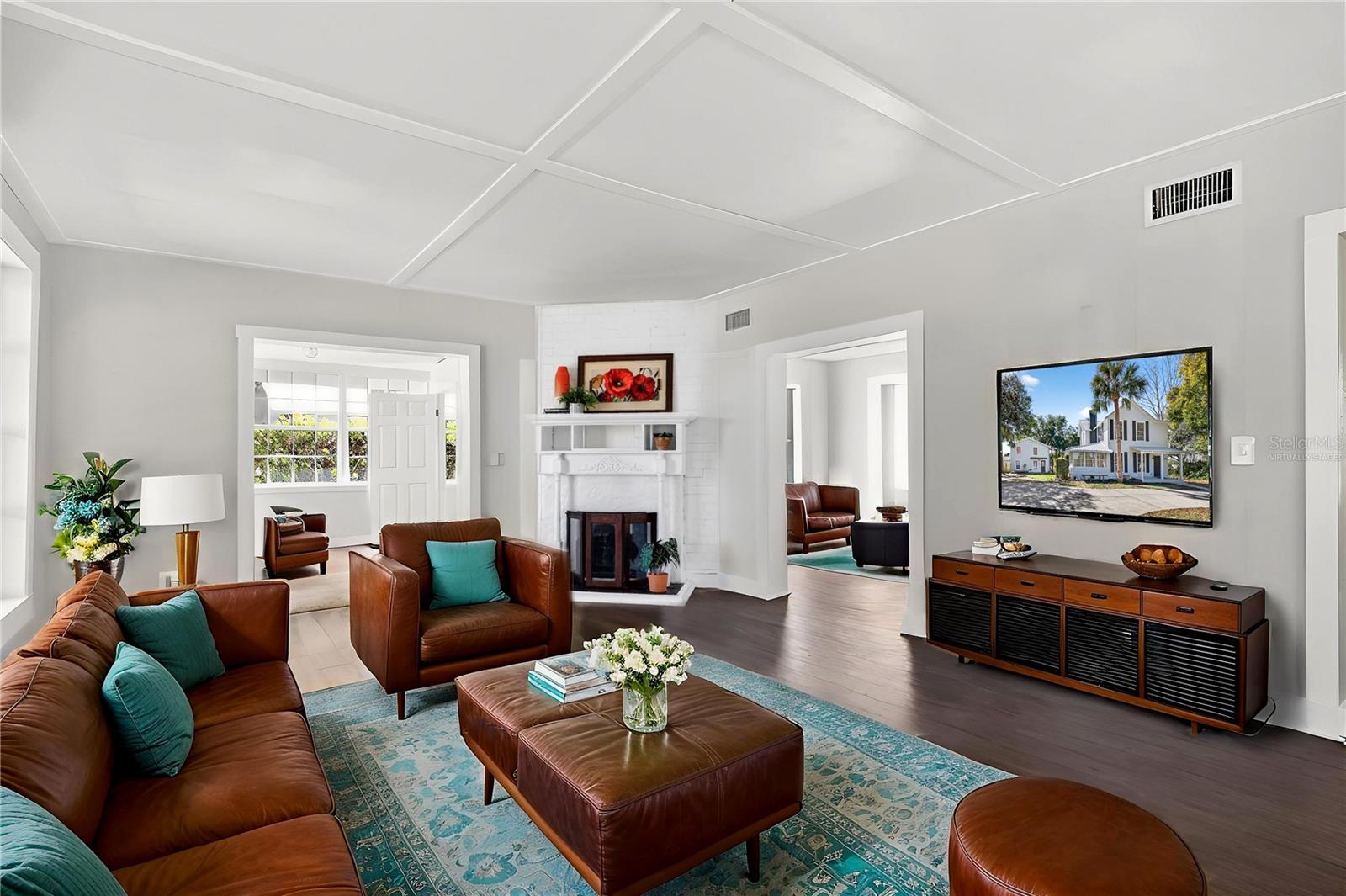 922 WASHINGTON AVE, EUSTIS, FL, 32726