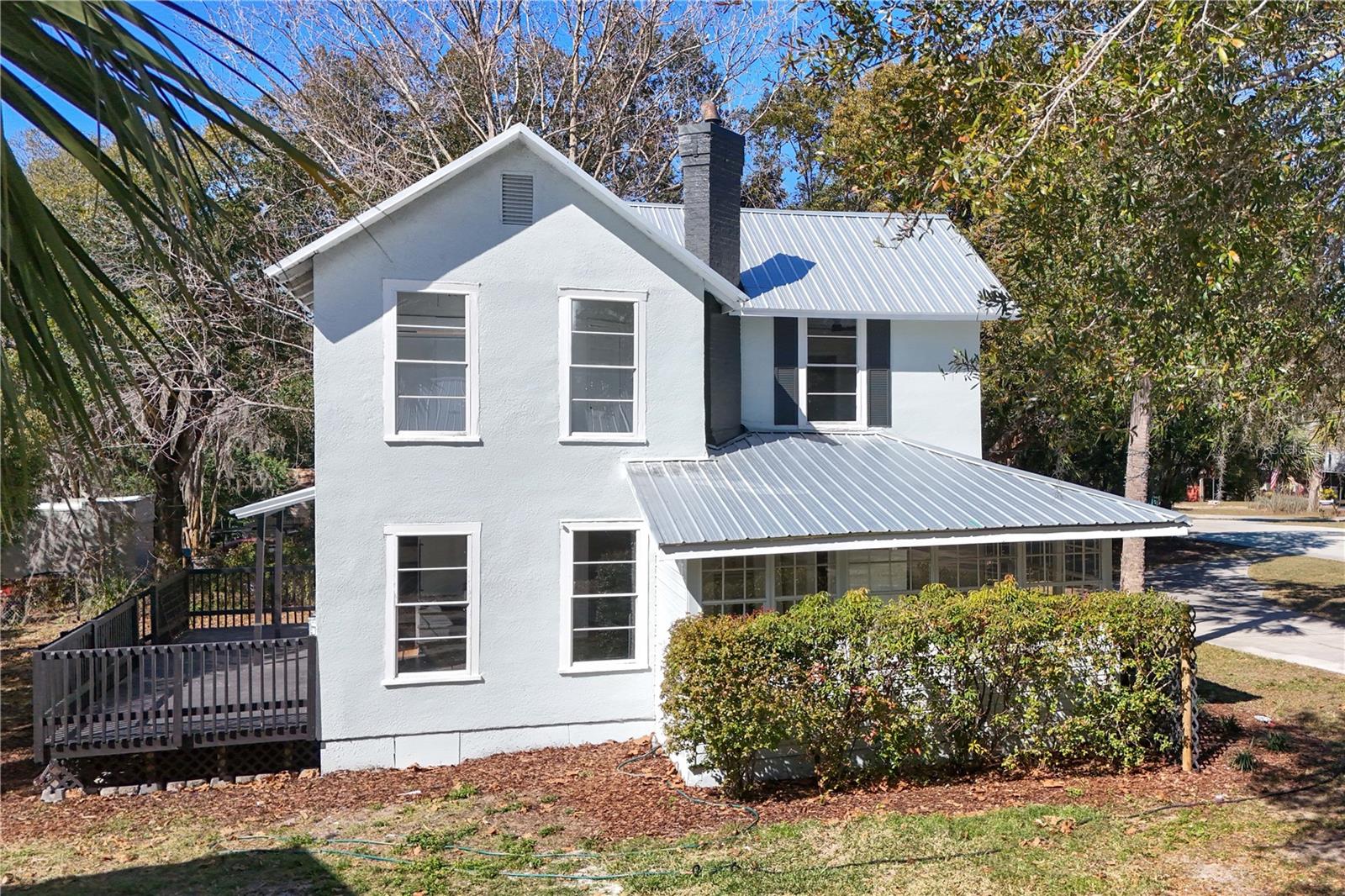 922 WASHINGTON AVE, EUSTIS, FL, 32726