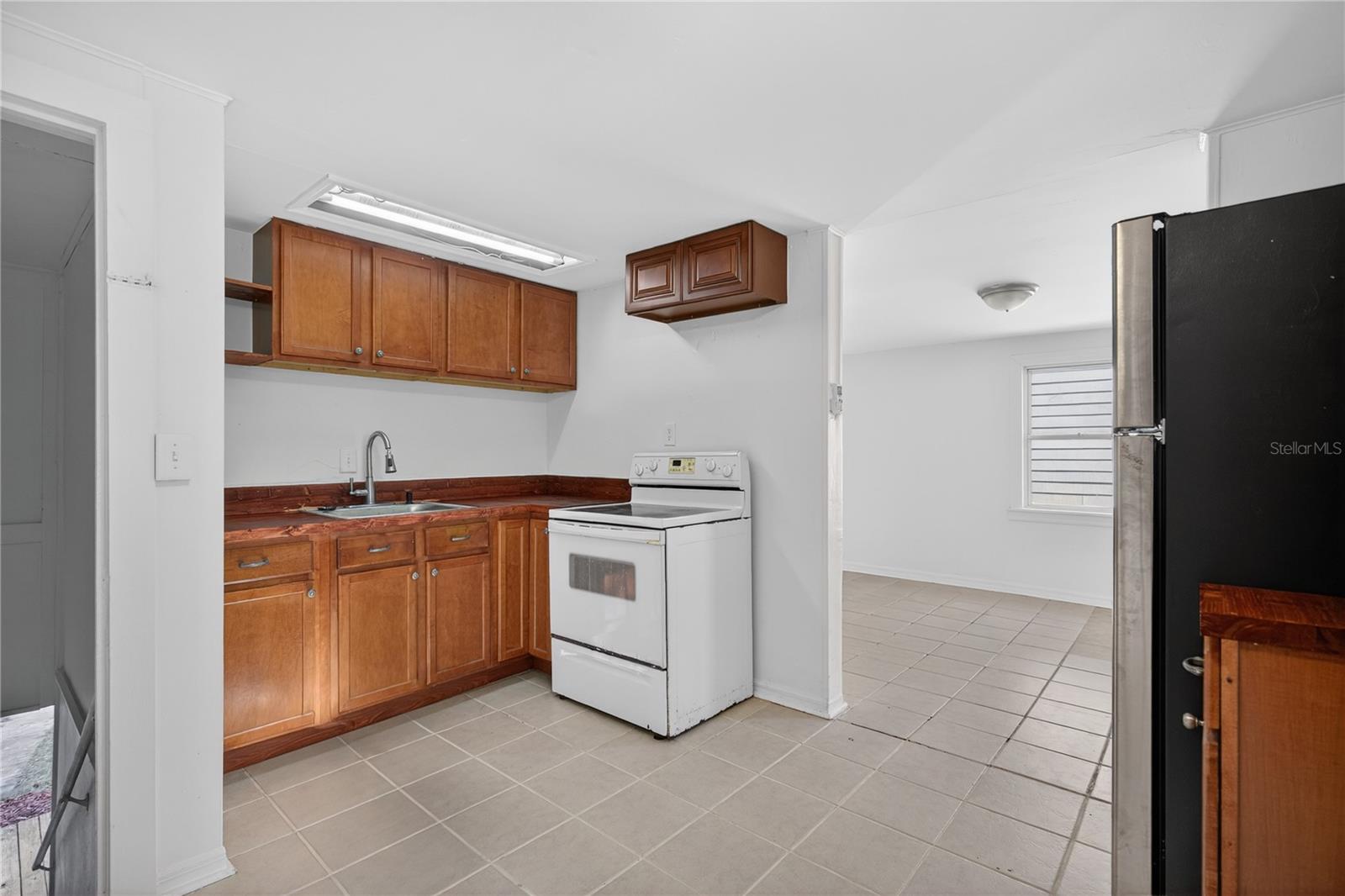 922 WASHINGTON AVE, EUSTIS, FL, 32726