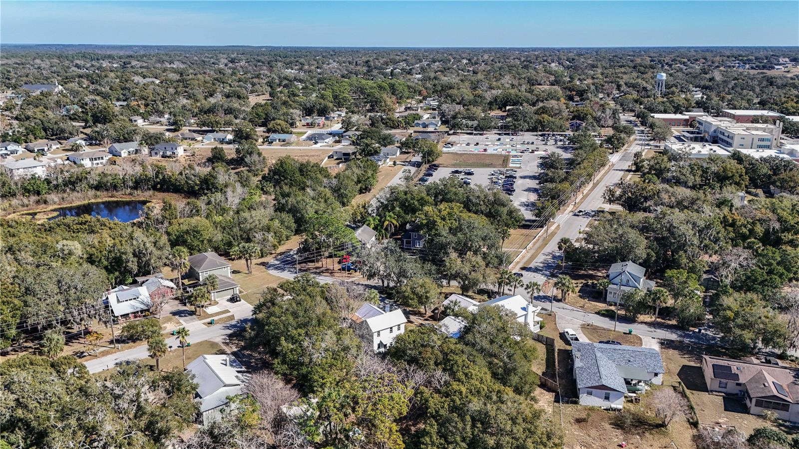 922 WASHINGTON AVE, EUSTIS, FL, 32726