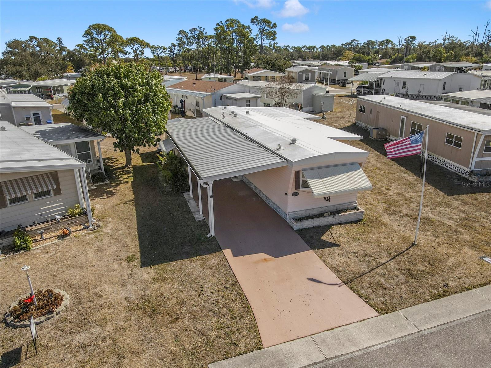 C7521085 Property Photo