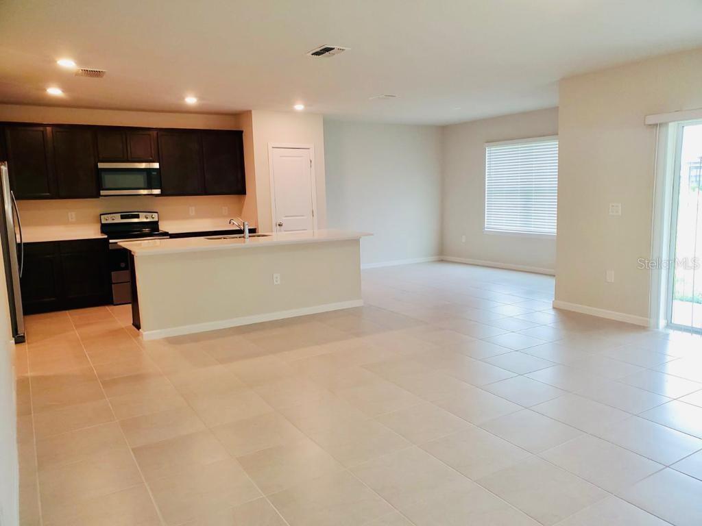 30579 GILBERN RD, WESLEY CHAPEL, FL, 33545