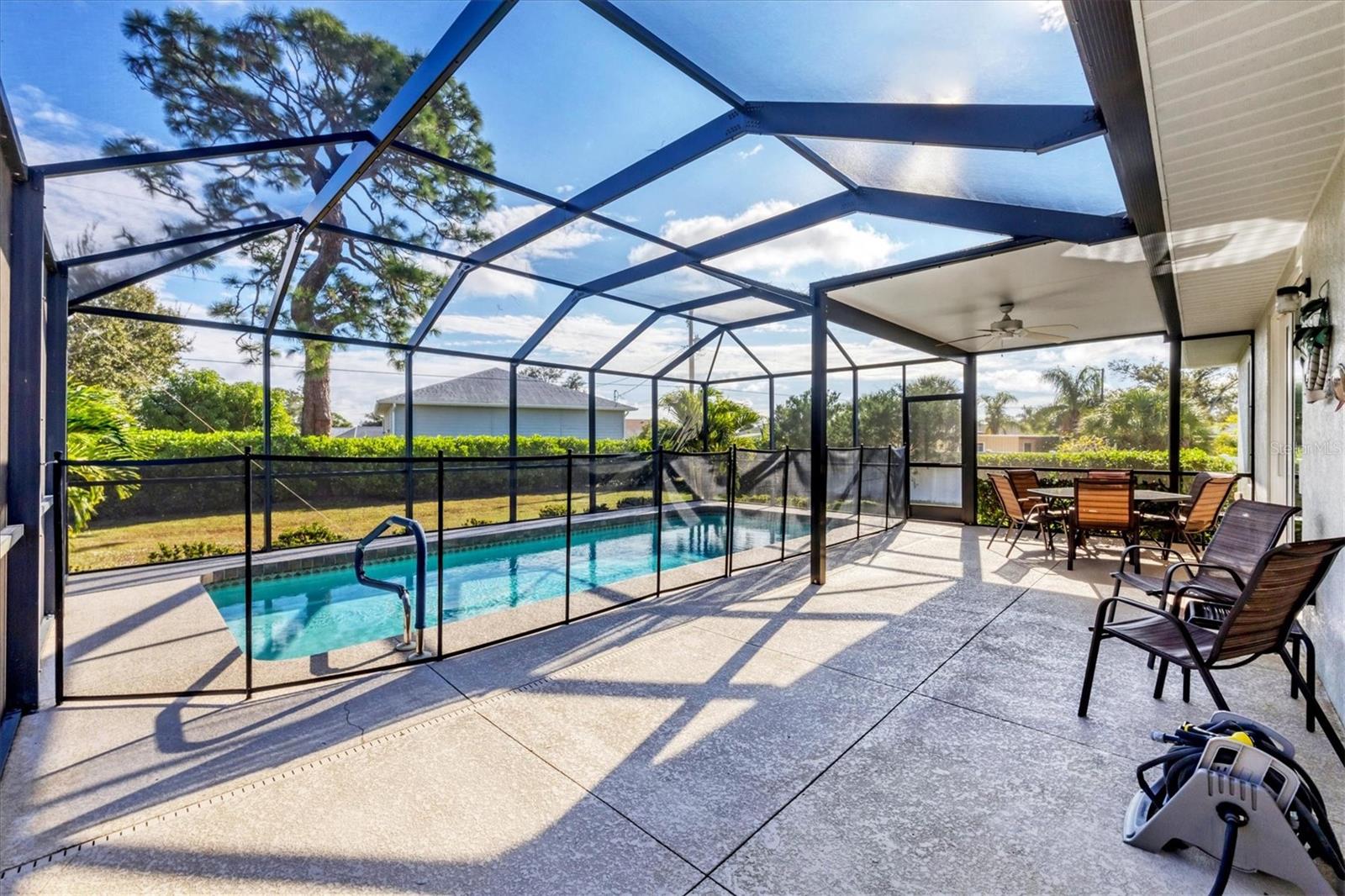 1815 NEPTUNE DR, ENGLEWOOD, FL, 34223