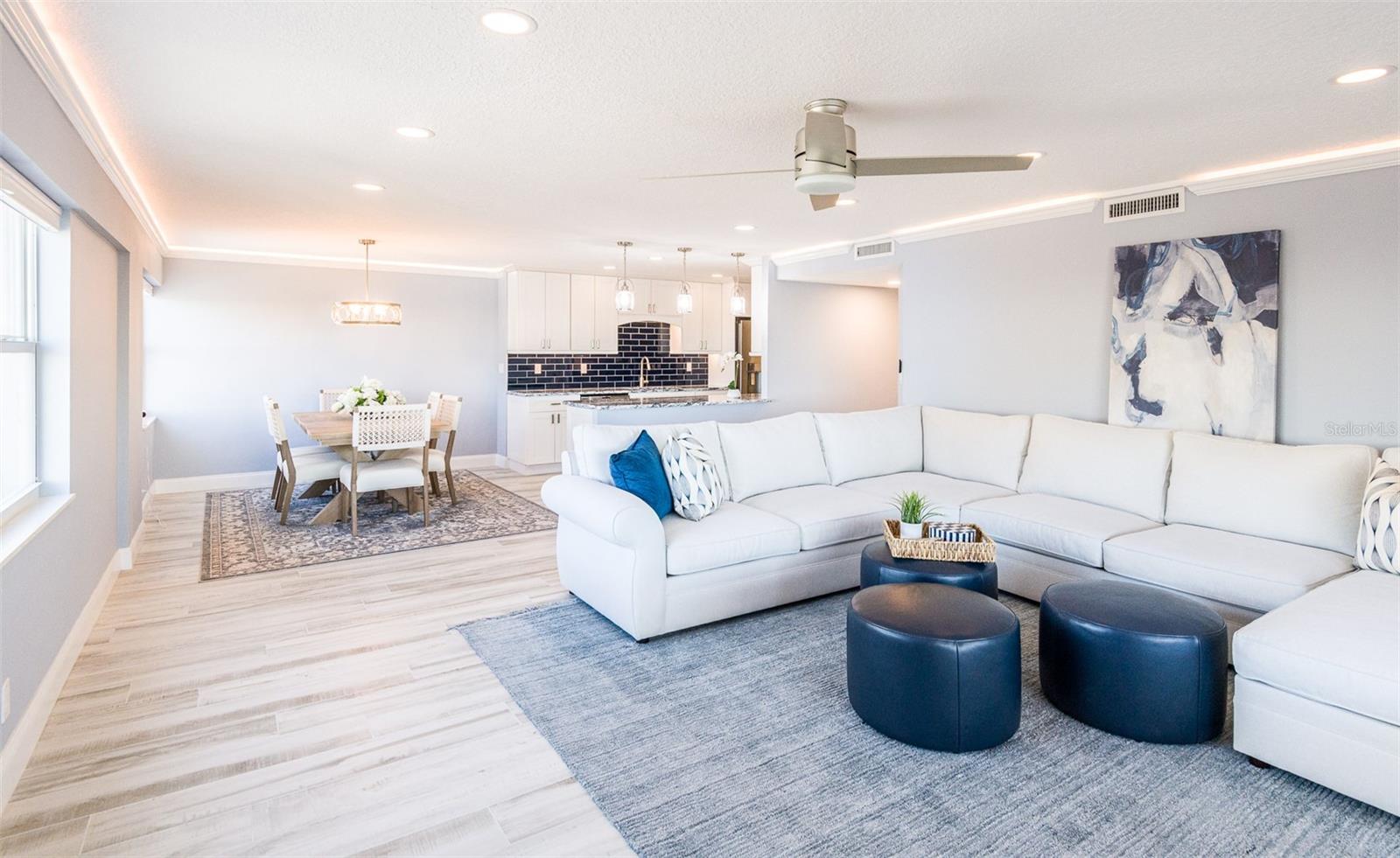 1750 BENJAMIN FRANKLIN DR #10G, SARASOTA, FL, 34236