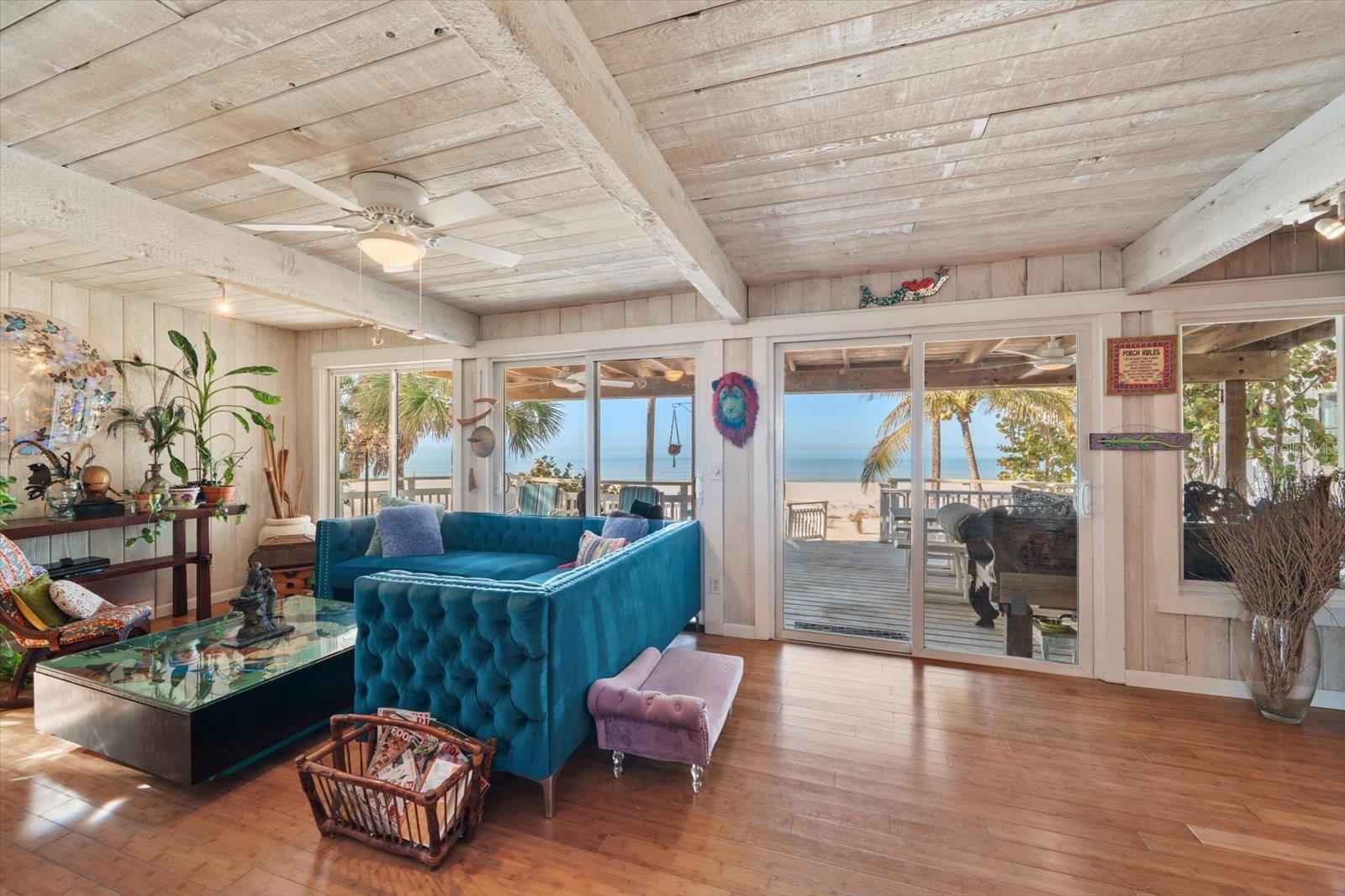 TB8469911 Property Photo