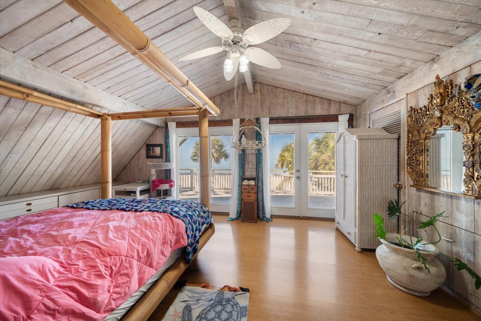 TB8469911 Property Photo