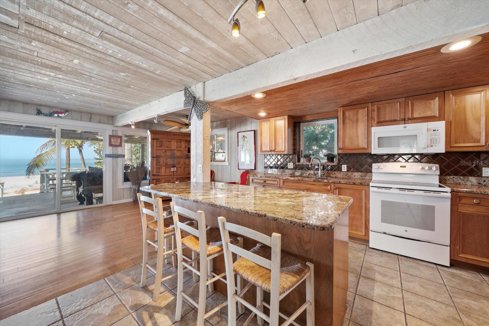 TB8469911 Property Photo