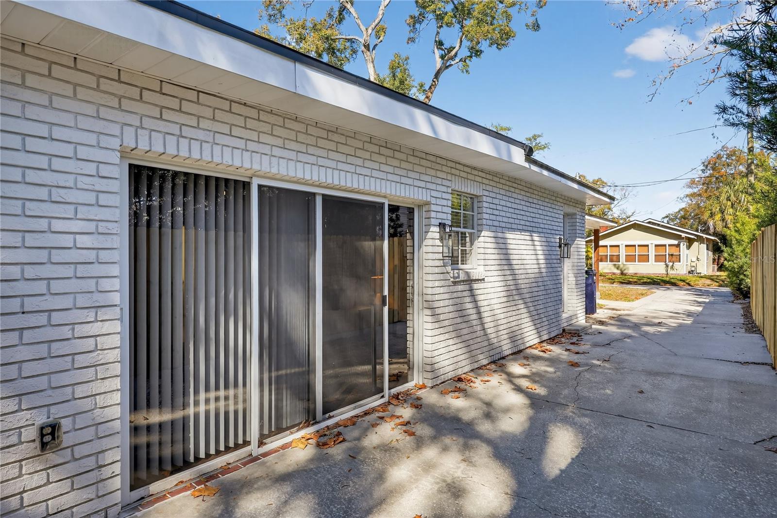 208 W HILDA ST, TAMPA, FL, 33603