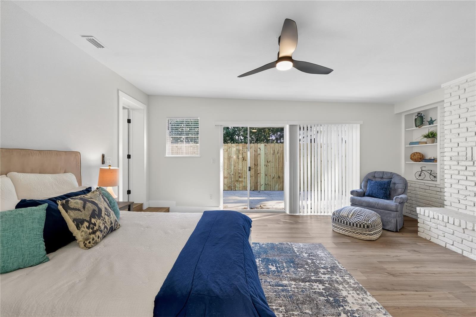 208 W HILDA ST, TAMPA, FL, 33603