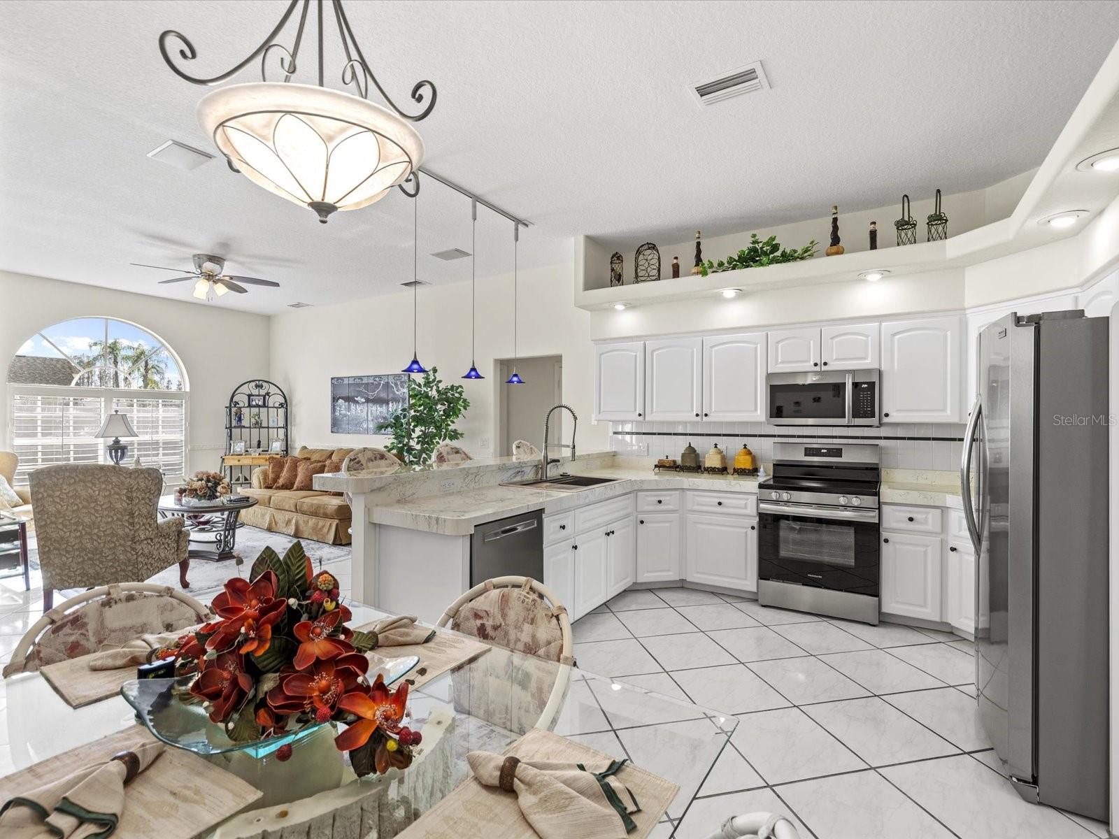 8704 CYPRESS LAKES BLVD, NEW PORT RICHEY, FL, 34653