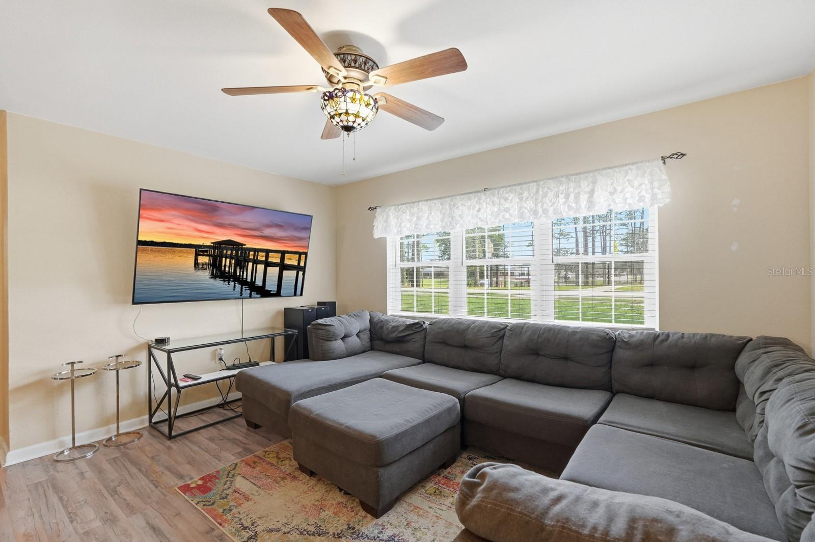 930 N AMELIA AVE, DELAND, FL, 32724