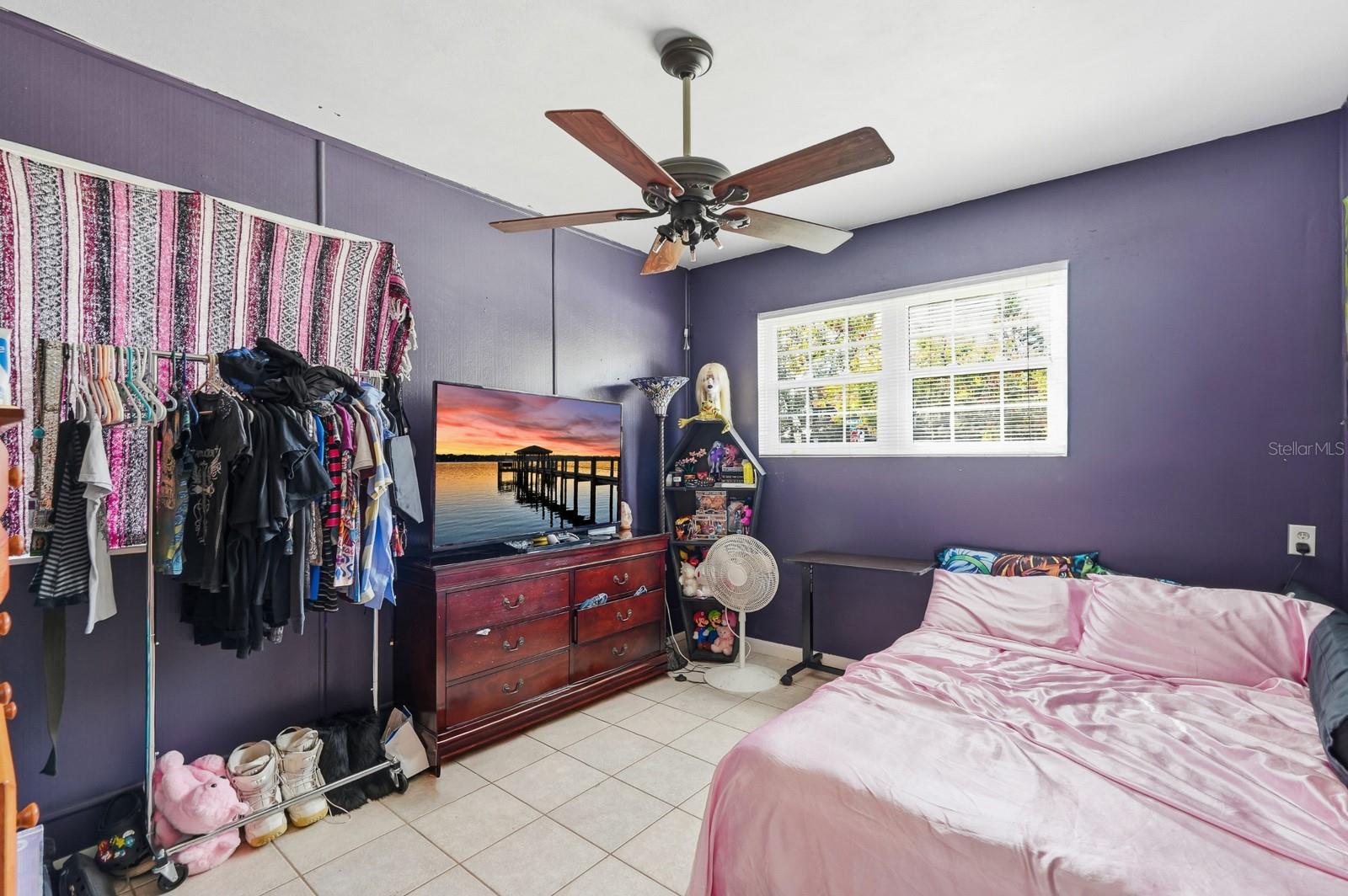 930 N AMELIA AVE, DELAND, FL, 32724