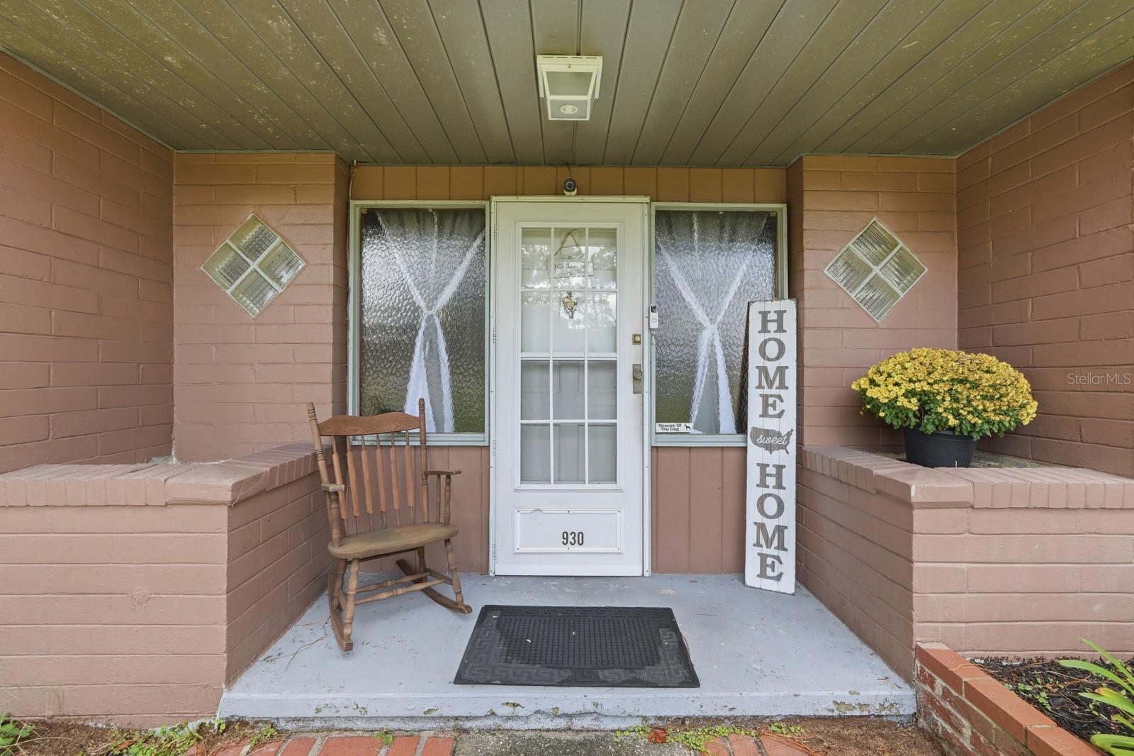 930 N AMELIA AVE, DELAND, FL, 32724