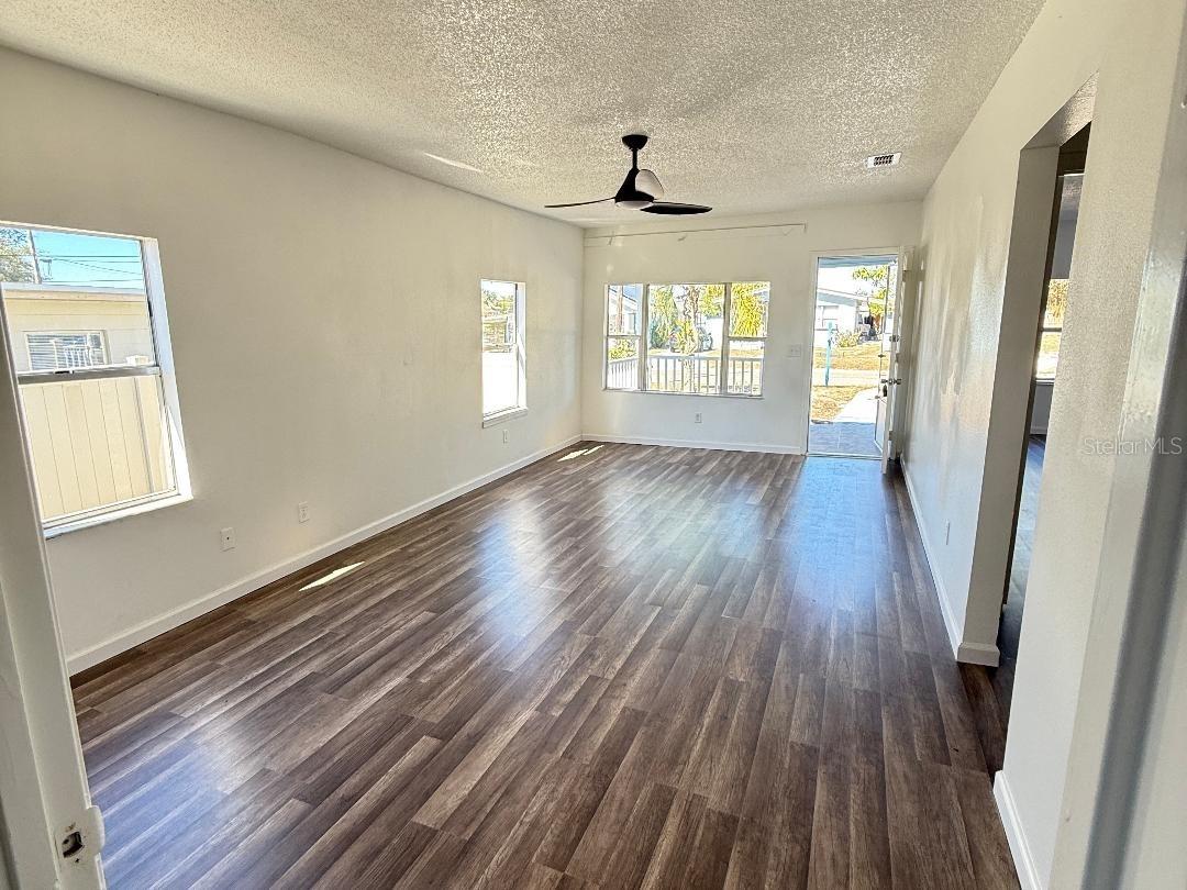 323 DORSETT AVE, LAKE WALES, FL, 33853