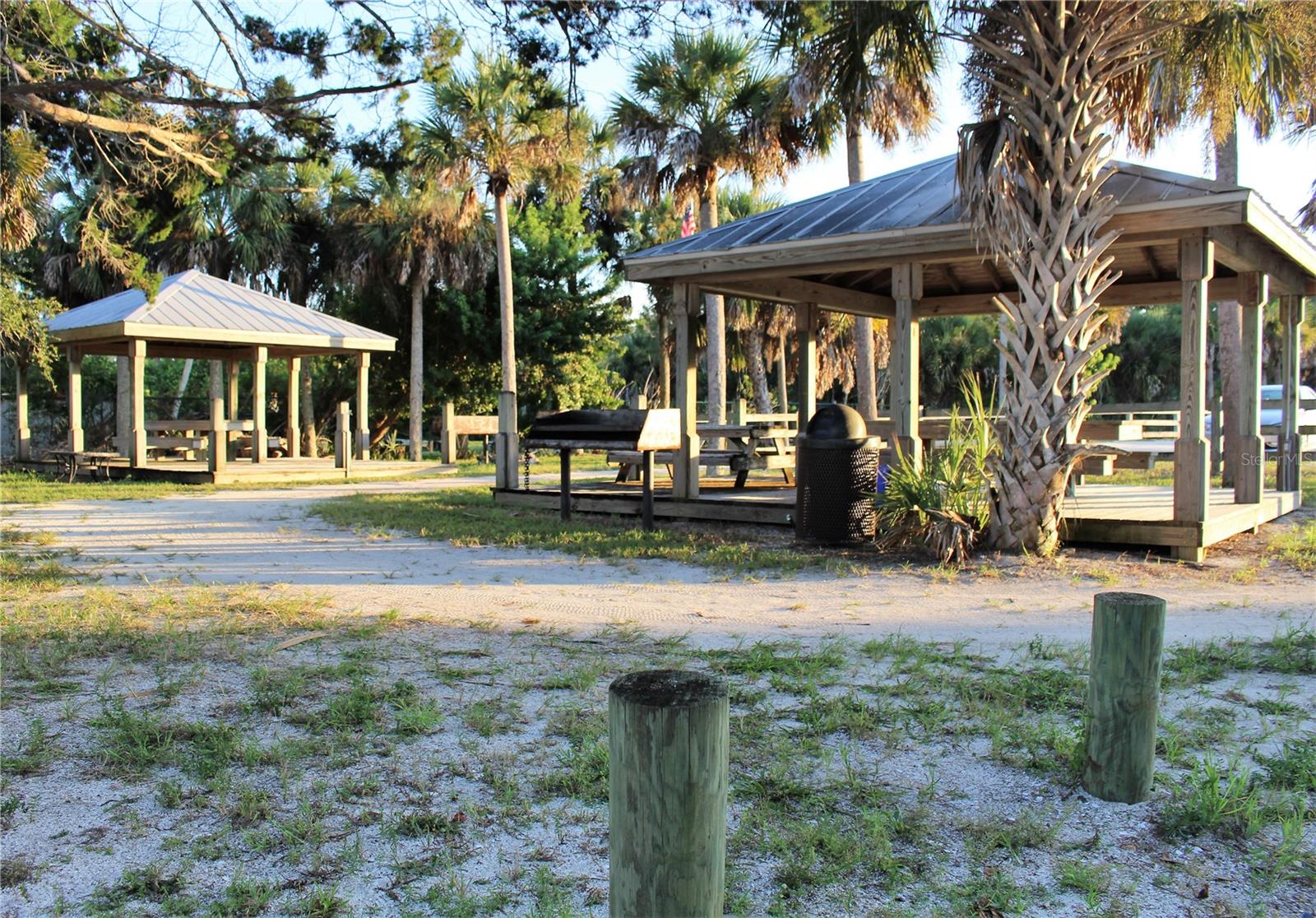 415 SIOUX BLVD, OAK HILL, FL, 32759