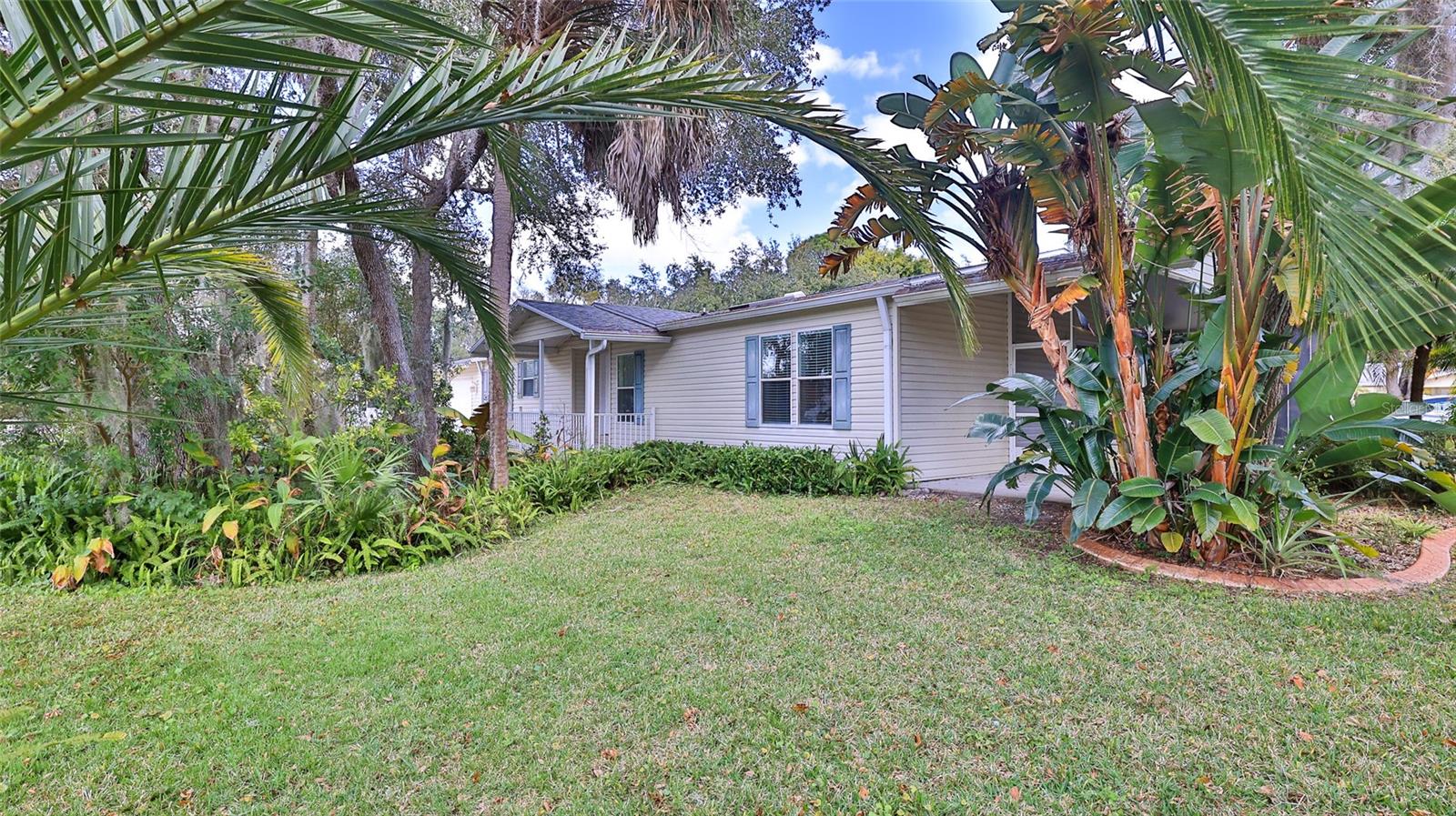 415 SIOUX BLVD, OAK HILL, FL, 32759