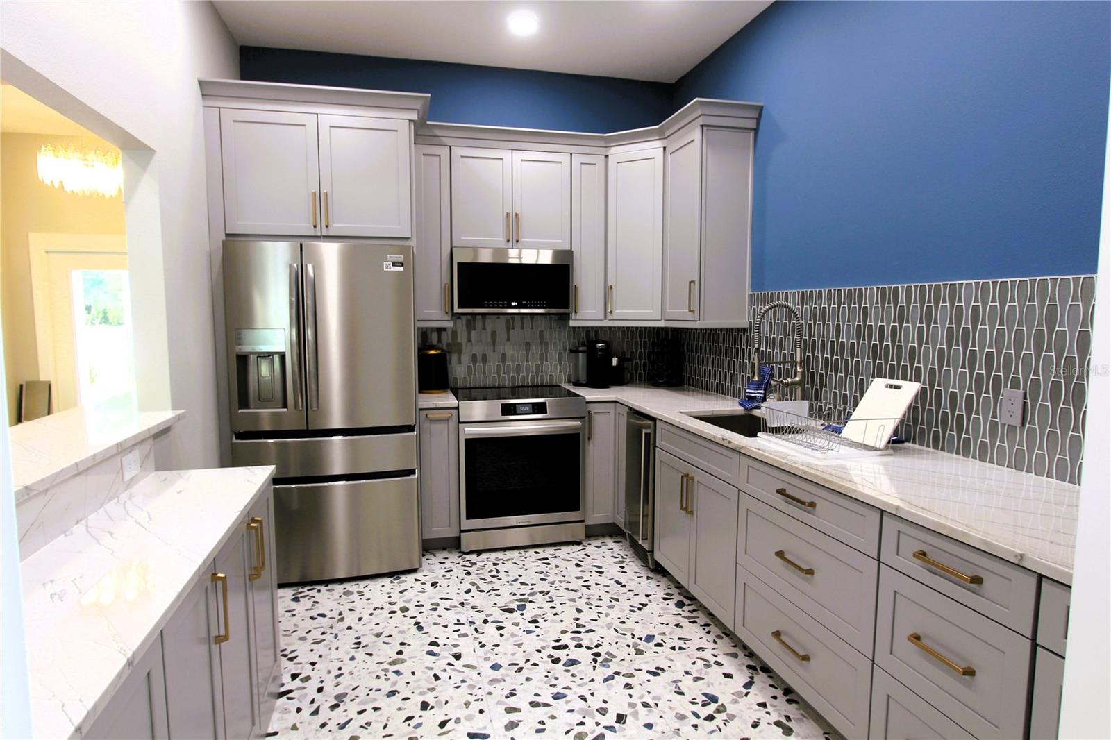 415 SIOUX BLVD, OAK HILL, FL, 32759