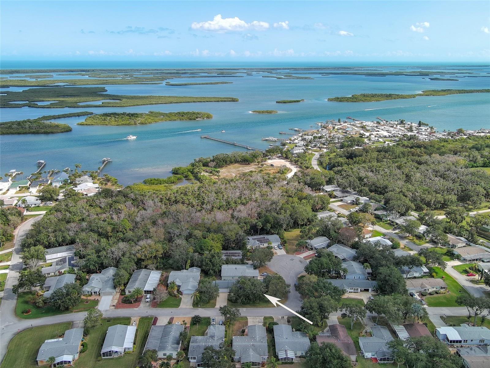 415 SIOUX BLVD, OAK HILL, FL, 32759