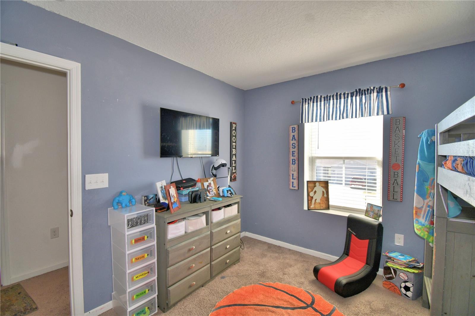 1737 HILL TOP DR, DUNDEE, FL, 33838