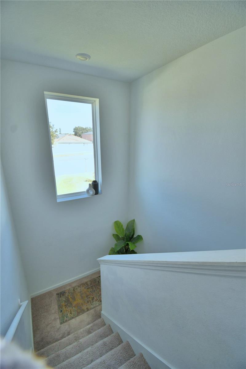 1737 HILL TOP DR, DUNDEE, FL, 33838