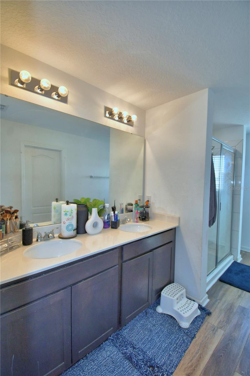 1737 HILL TOP DR, DUNDEE, FL, 33838