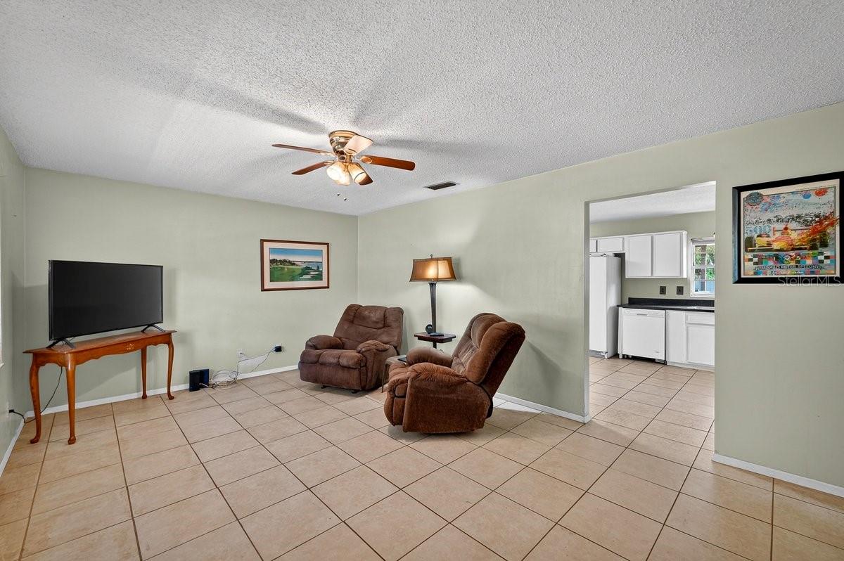 1675 BIRMINGHAM AVE, HOLLY HILL, FL, 32117